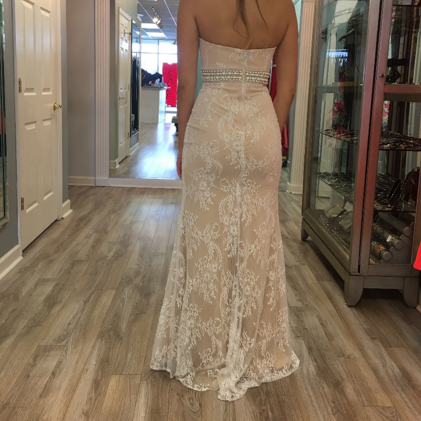 Brand New Madison James Lace Strapless Prom Dress